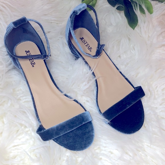 JustFab Shoes - DONATED 💙 JUSTFAB - Sanoura Velvet Low Block Heel Sandal